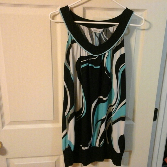 Swirl Pattern Banded Bottom Dress