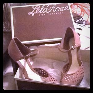 Camel suede -like new heels!!