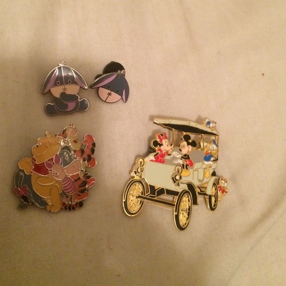 Bundle pins