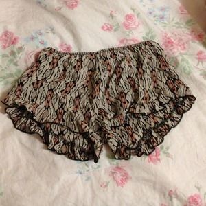 🅿️🅿️$15🅿️🅿️BRANDY MELVILLE SHORTS