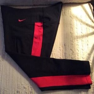 ❌❌SOLD❌❌! USED Nike dry fit Tight fitted