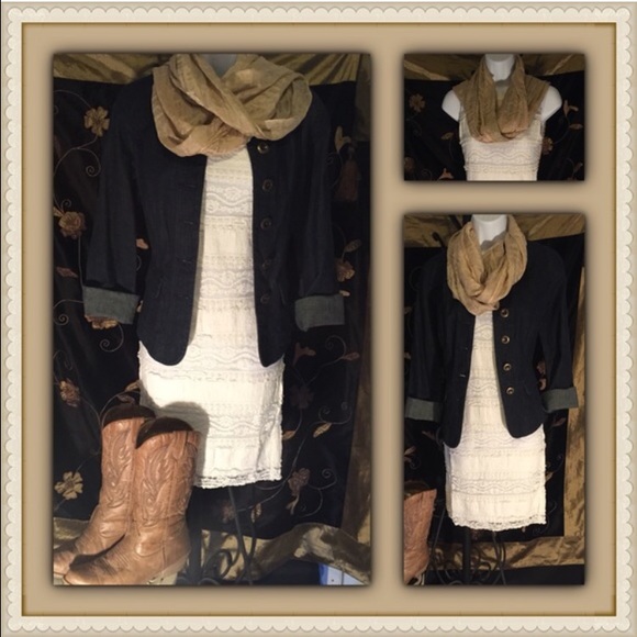 $8⚠️INVENTORY REDUCTION SALE⚠️ Lacy White Dress - Picture 2 of 3