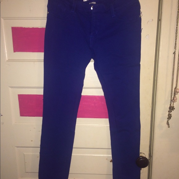 Blue skinny pants