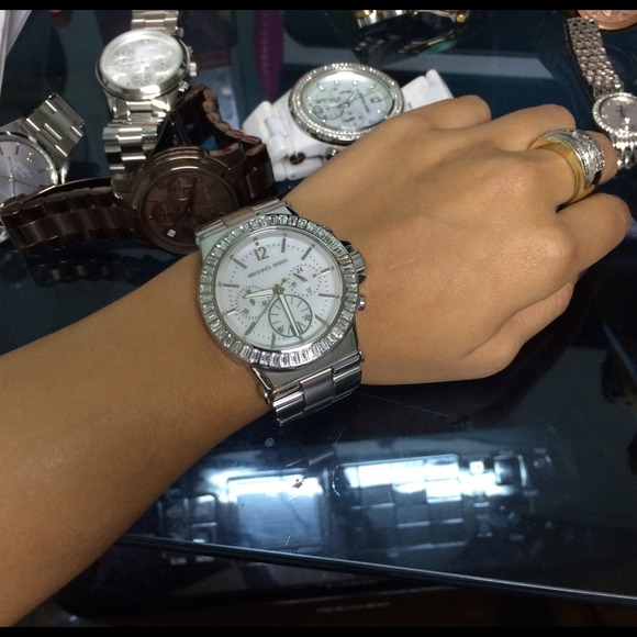 Fabulous Michael Kors watch - Picture 3 of 4