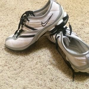 Nike shox. Perfect condition