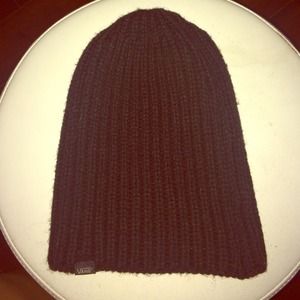 Black vans beanie