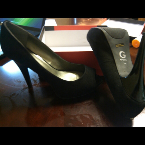 Guess open toe heels