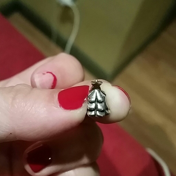 Pandora Christmas tree charm
