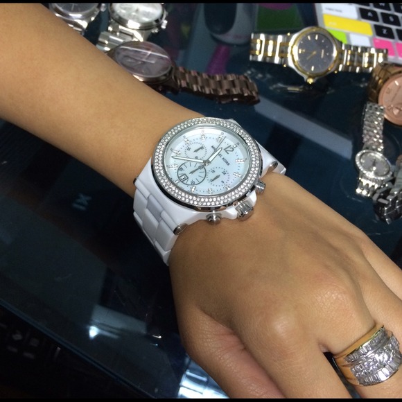 Michael Kors Ceramic Watch - Picture 2 of 4