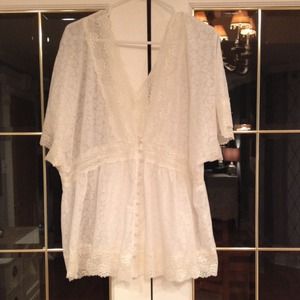 Cream lace sheer kimono style top 2x 3x Plus