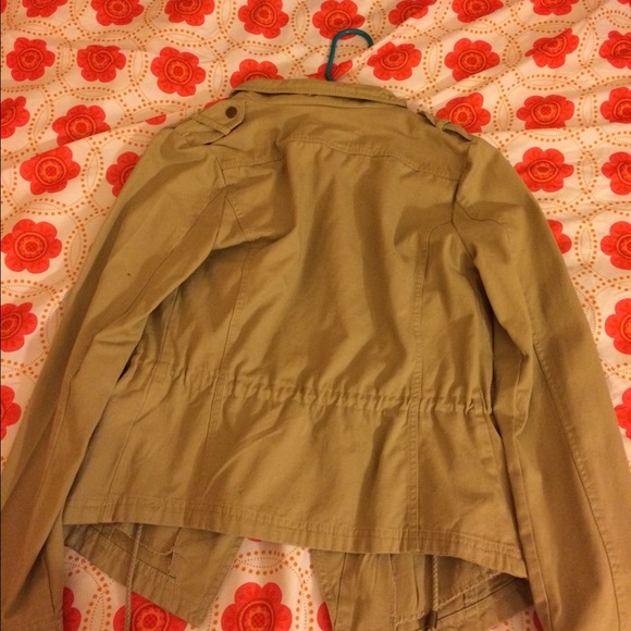 New jacket! I haven't wore it at all. - Picture 2 of 2