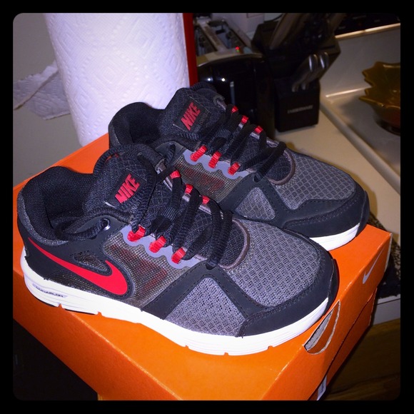 👬 Children's Nike Lunar Forever 2 PS👬 SIZE 12c