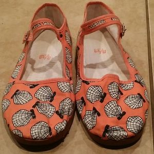 Seashell print Mary Jane t-strap flat