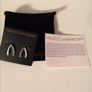 🎉HP 10/12 Rebecca Minkoff Wishbone earrings
