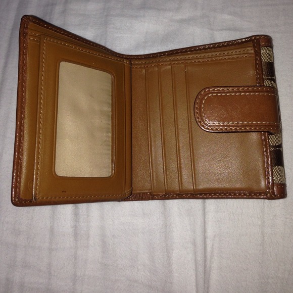 Coach wallet - Picture 2 of 4