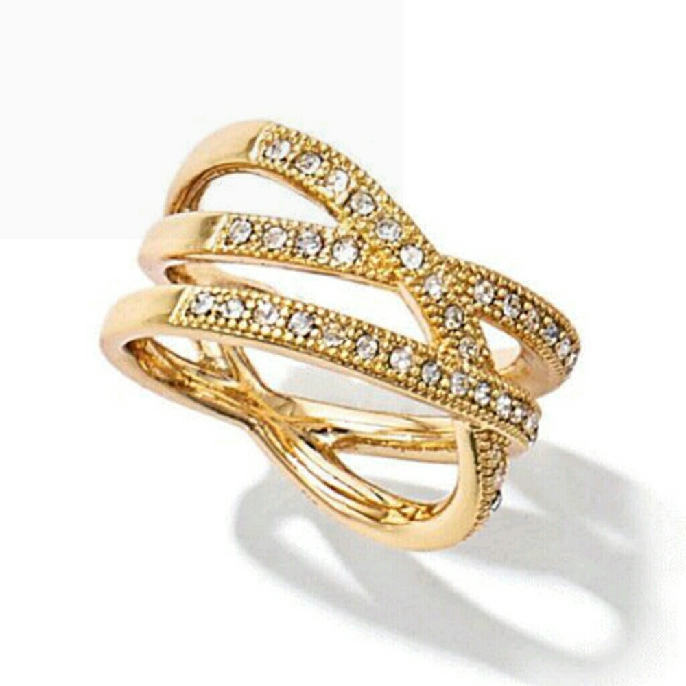 Gorgeous GOLD Multi layered tiered ring!Make offer