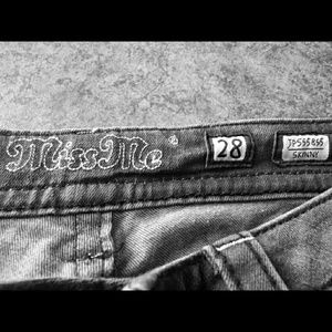 Miss Me Skinnies