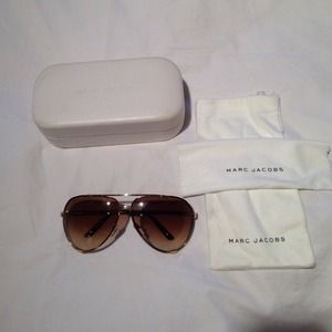 Never Worn Marc Jacobs Aviators