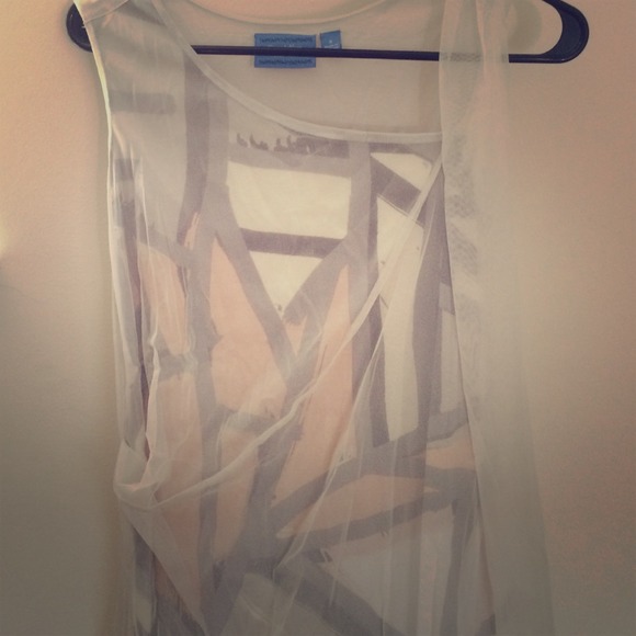 Vera Wang Top