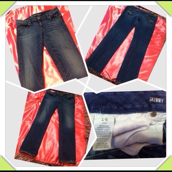 American Eagle skinny jeans