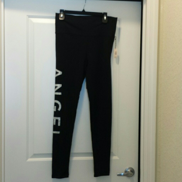 Comfy and cute VS yoga pants