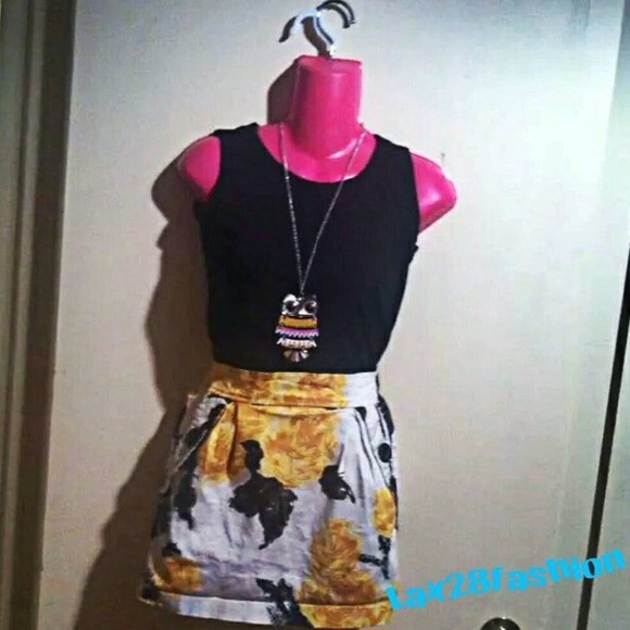 💕  Two Combination Dress 💕 - Picture 2 of 4