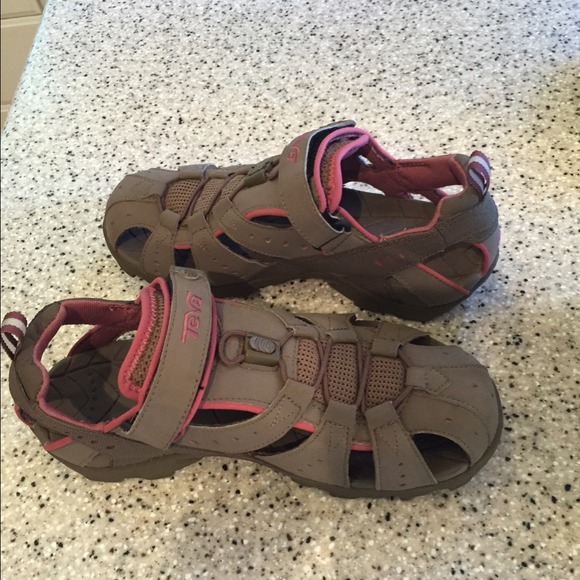 Size 9 Teva sandals that were worn once Asking $35