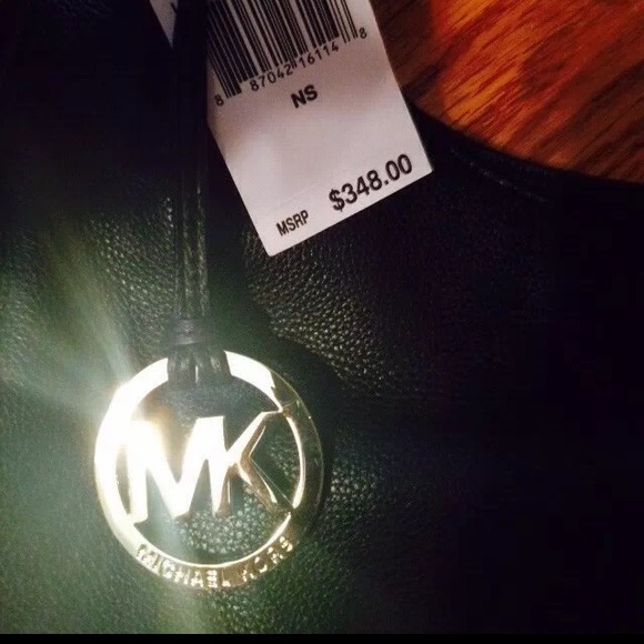 Michael Kors black leather handbag MUST SELL - Picture 3 of 4