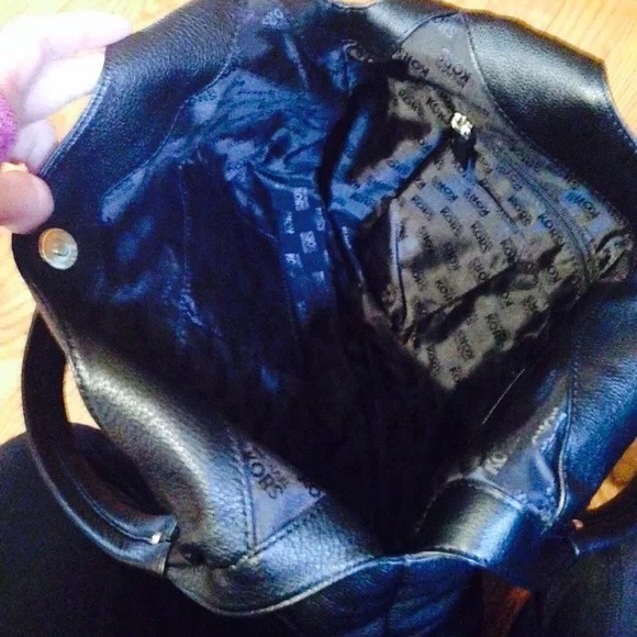 Michael Kors black leather handbag MUST SELL - Picture 4 of 4