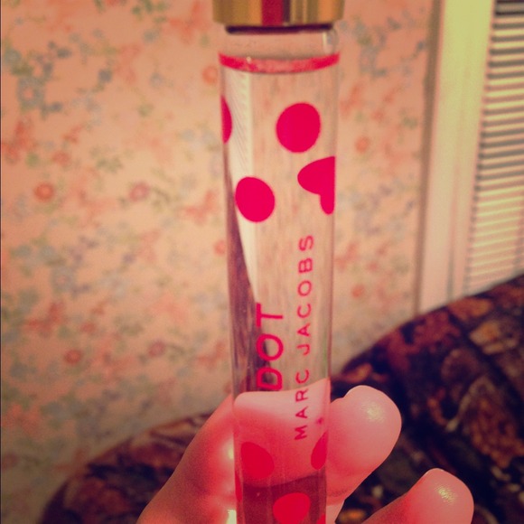 Marc Jacobs Dot