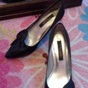 Nina new york dress shoes black size 6.5