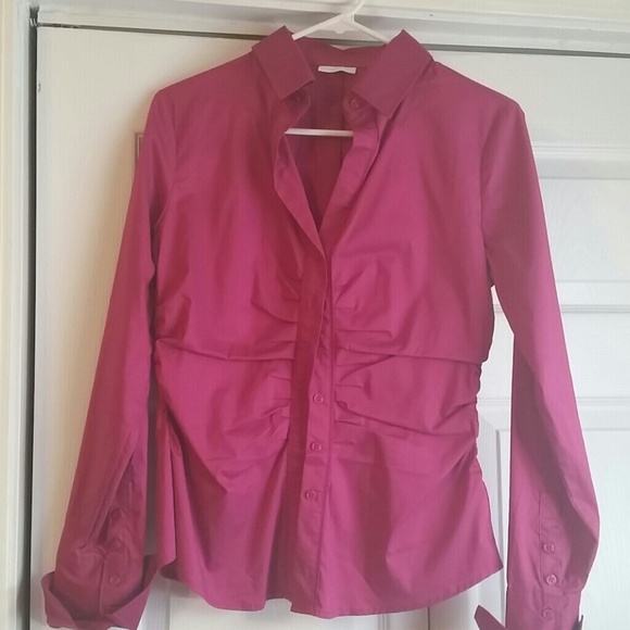 Long sleeve  button  down - Picture 1 of 1