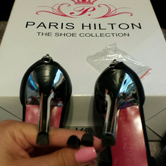 Gorgeous Paris Hilton collection heels - Picture 4 of 4