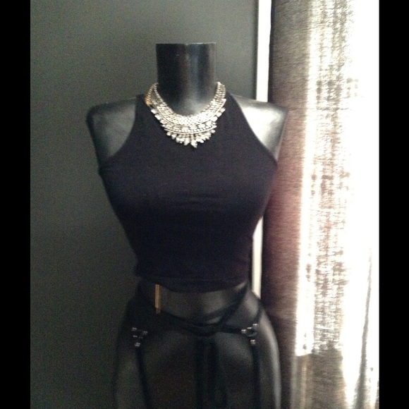 AMERICAN apparel crop top
