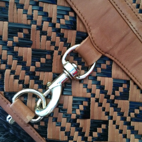 Rebecca Minkoff MAC crossbody - Picture 3 of 3