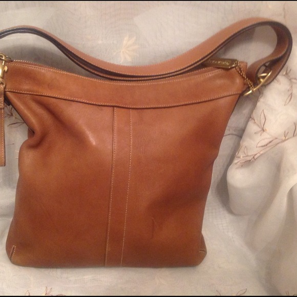 Coach Handbags - Coach Leather Soho Crossbody Style Shoulderbag