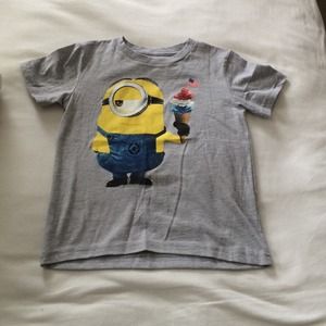 Minion T-shirt