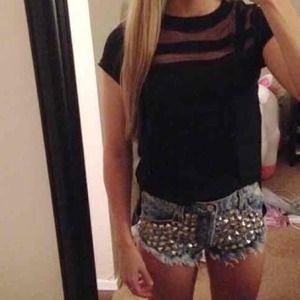 👚Black chiffon like top