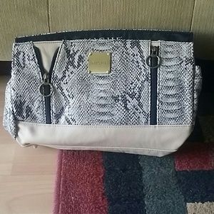 Miche Leslie for Classic