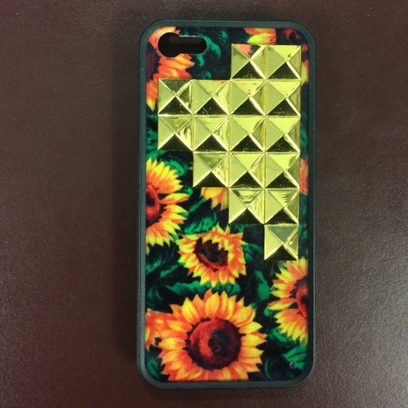 Sunflower Gold Studded Pyramid iPhone 5/5s Case