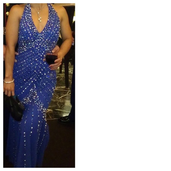 Mermaid style David Bridal dress