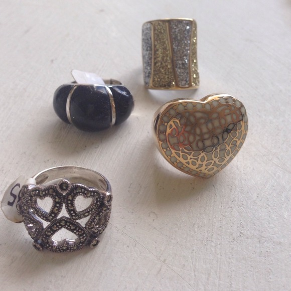 Various Rings - Picture 4 of 4