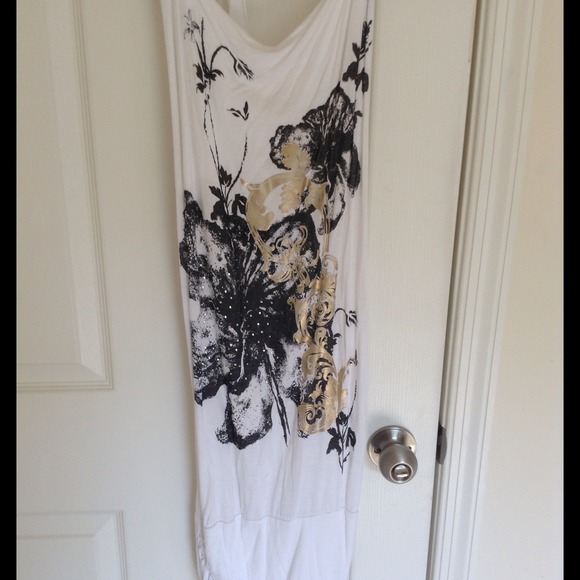 NWOT Halter dress with gold hoop detail
