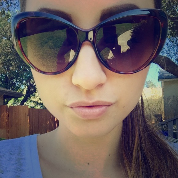 REDUCED! VALENTINO cat eye sunglasses