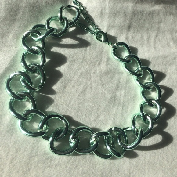 Zara chain necklace - Picture 2 of 2