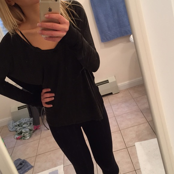 Brandy Melville long sleeved top