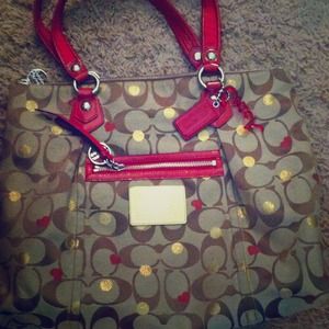 Price drop--- Coach. --large heart tote