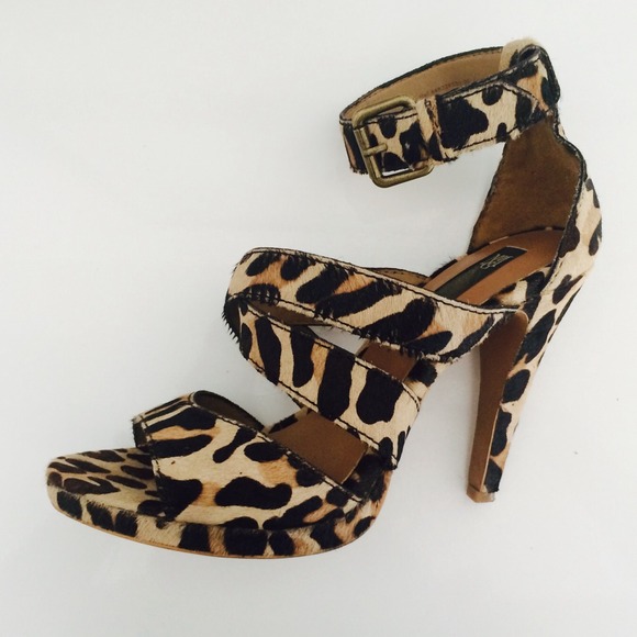 MANGO Fur & Leather Heeled Sandal, size 8