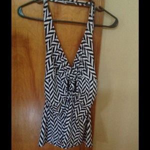 Size large black and white print halter top