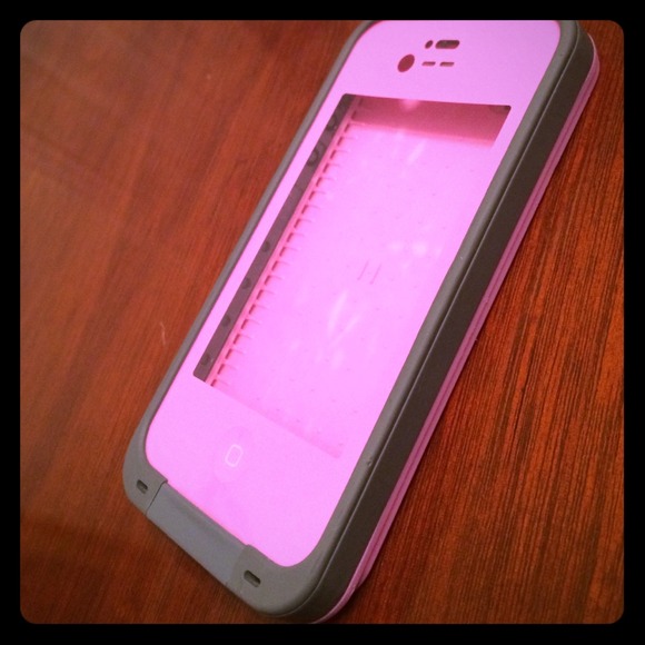 IPhone 4s case - Picture 1 of 3